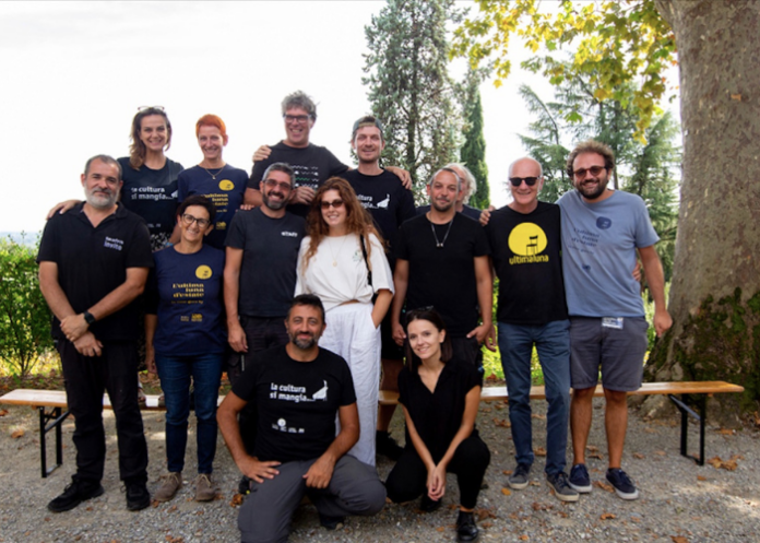 Staff - L'ultima luna d'estate