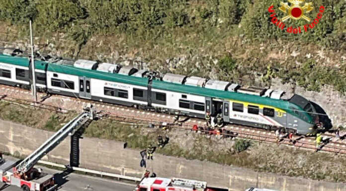 Rocce instabili, una delle due corsie della SS36 resterà chiusa per tutta la notte