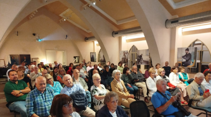 Officina Badoni. Grande successo per la presentazione del romanzo di Giulia Elisabetta Bianchi Officina Badoni