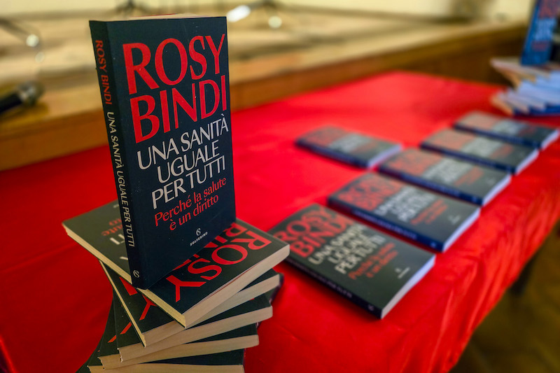 leggermente-rosy bindi