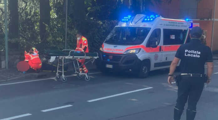 Calolzio. Paura per un anziano colto da malore in via Mazzini
