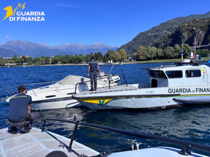 posti barca abusivi a Dervio