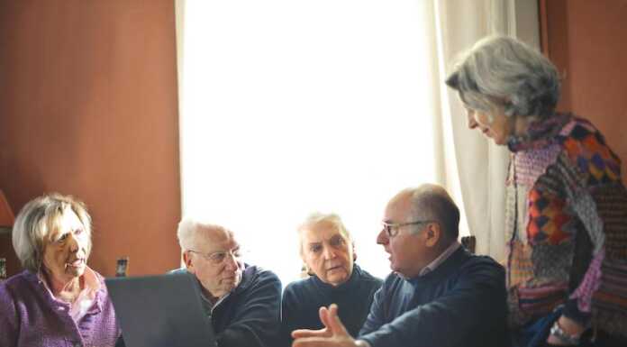 Pensionati: un sostegno nelle difficoltà quotidiane