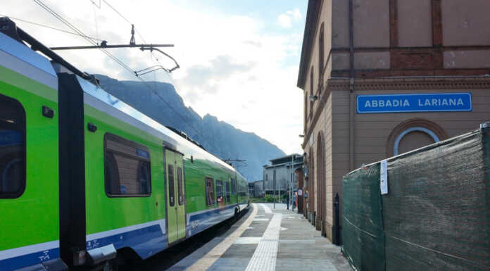 Dopo il lungo stop, riprende la circolazione dei treni tra Lecco e Tirano La banchina rinnovata alla stazione di Abbadia