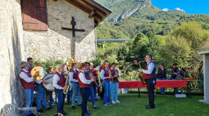Lierna. Soleggiata e partecipata la festa di San Michele Lierna Festa San Michele Sornico