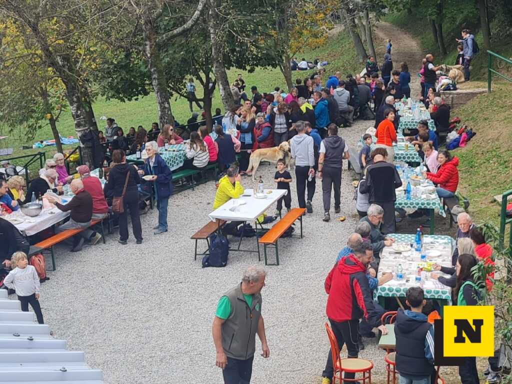 Alpini Acquate Cavagiozzo caldarroste ottobre 2025 (6)