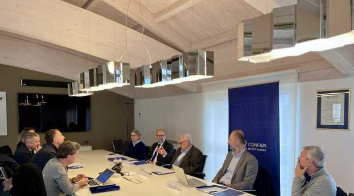 Le Pmi di Confapi Lecco Sondrio a lezione di intelligenza artificiale corso intelligenza artificiale pmi-confapi lecco sondrio