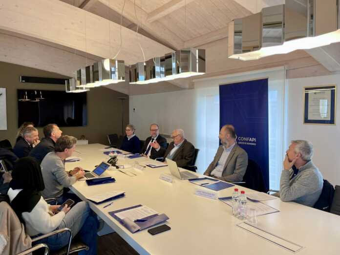 corso intelligenza artificiale pmi-confapi lecco sondrio