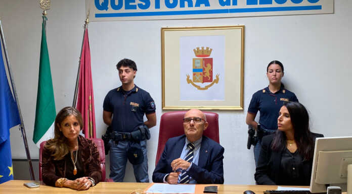 Operazione “Mazzacavallo”: cinque arresti per spaccio nei boschi lecchesi Da sinistra, il Questore Stefania Marrazzo, il Procuratore Ezio Domenico Basso e il Commissario Capo Simona De Luca Comandante della Squadra Mobile