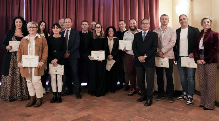ESG Excellence Awards 2025: Maker, Ostinelli Seta e Tecnologie d’Impresa premiate per la sostenibilità