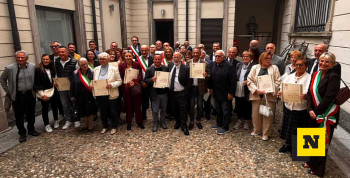 Gruppo Maestri Commercio 25 40 50 anni 2025 Gruppo Maestri Commercio 25 40 50 anni 2025