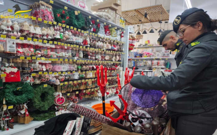 Guardia di Finanza sequestro giocattoli