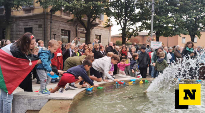 “Non un nome di meno”: a Casatenovo la staffetta di lettura per i bimbi di Gaza