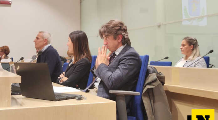 Navetta ospedale e circolare del Meratese, l’ironia di Casaletto: “Speriamo di arrivarci per il 2027”