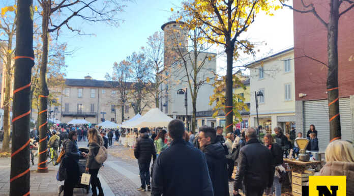Merate, la festa d’autunno colora il centro cittadino Merate festa autunno