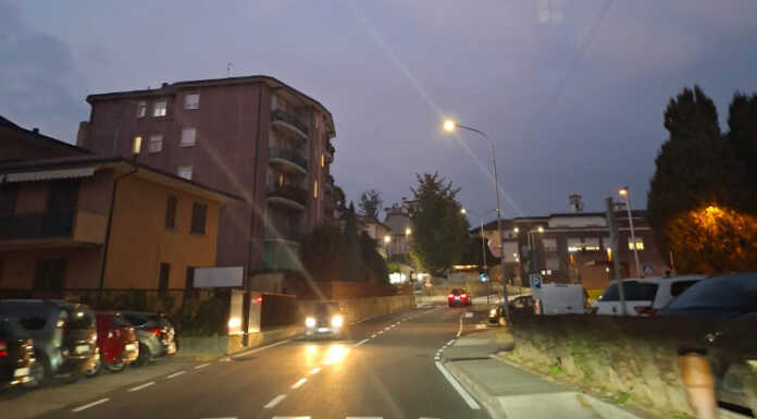 Merate: in Consiglio tombini e passaggi pedonali in via Cazzaniga Merate via Cazzaniga