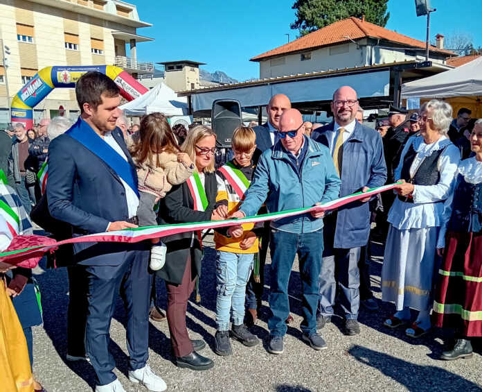 L'inaugurazione del Fierone di Oggiono