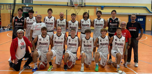 Basket Serie DR2. Pescate ha le mani fredde, vince la Sanfru Pescate Autovittani Squadra 2025_26 202501003