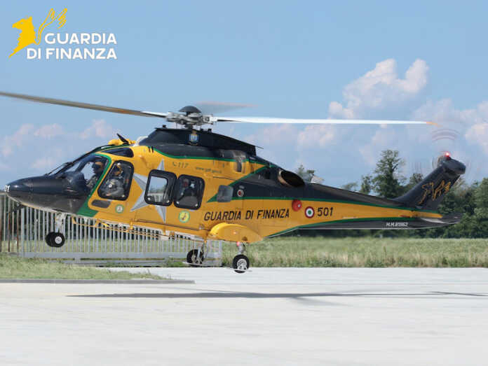 elicottero-guardia di finanza