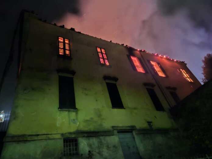 incendio monastero Bernaga