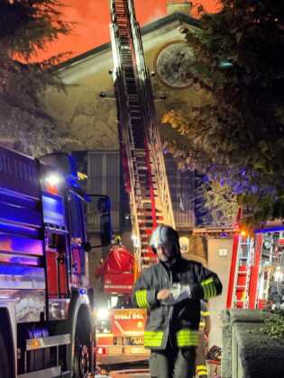 incendio monastero Bernaga