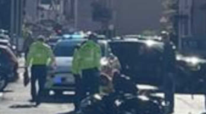 Scontro auto-moto a Lecco, 21enne trasportato all’ospedale