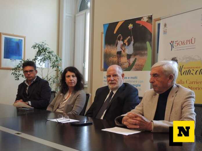 lecco-annuncio premio manzoni alla carriera 2025-elisabetta sgarbi-4