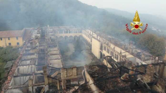 incendio monastero Bernaga