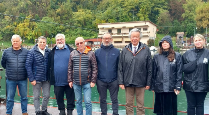 Il Parco Adda Nord ha ospitato una delegazione dal Castello di Clos Lucé Il vice-presidente Ignazio Ravasi (il terzo da sx) con la delegazione