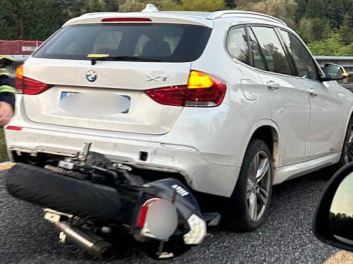 scontro auto moto