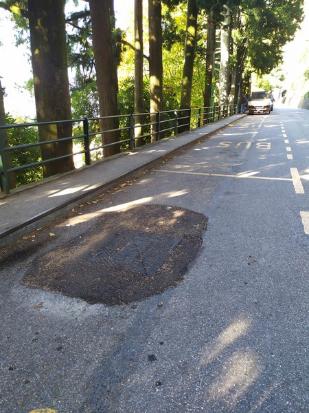 Varenna banda ultra larga strade danneggiate