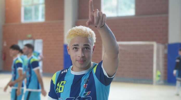 Calcio a 5. Il Lecco ribalta l’Olimpia Regium 4-3 e vola al secondo posto Rocha (Lecco Calcio a 5)