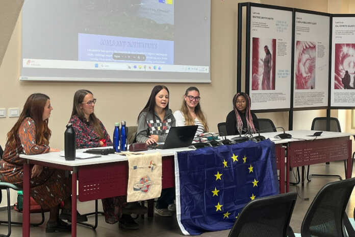 Incontro Erasmus+ studenti Bertacchi in Officina Badoni Incontro Erasmus+ studenti Bertacchi in Officina Badoni