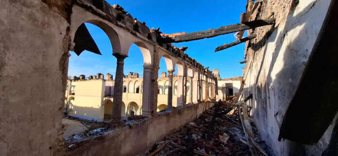 La_Valletta_monastero_Bernaga_dopo_incendio2