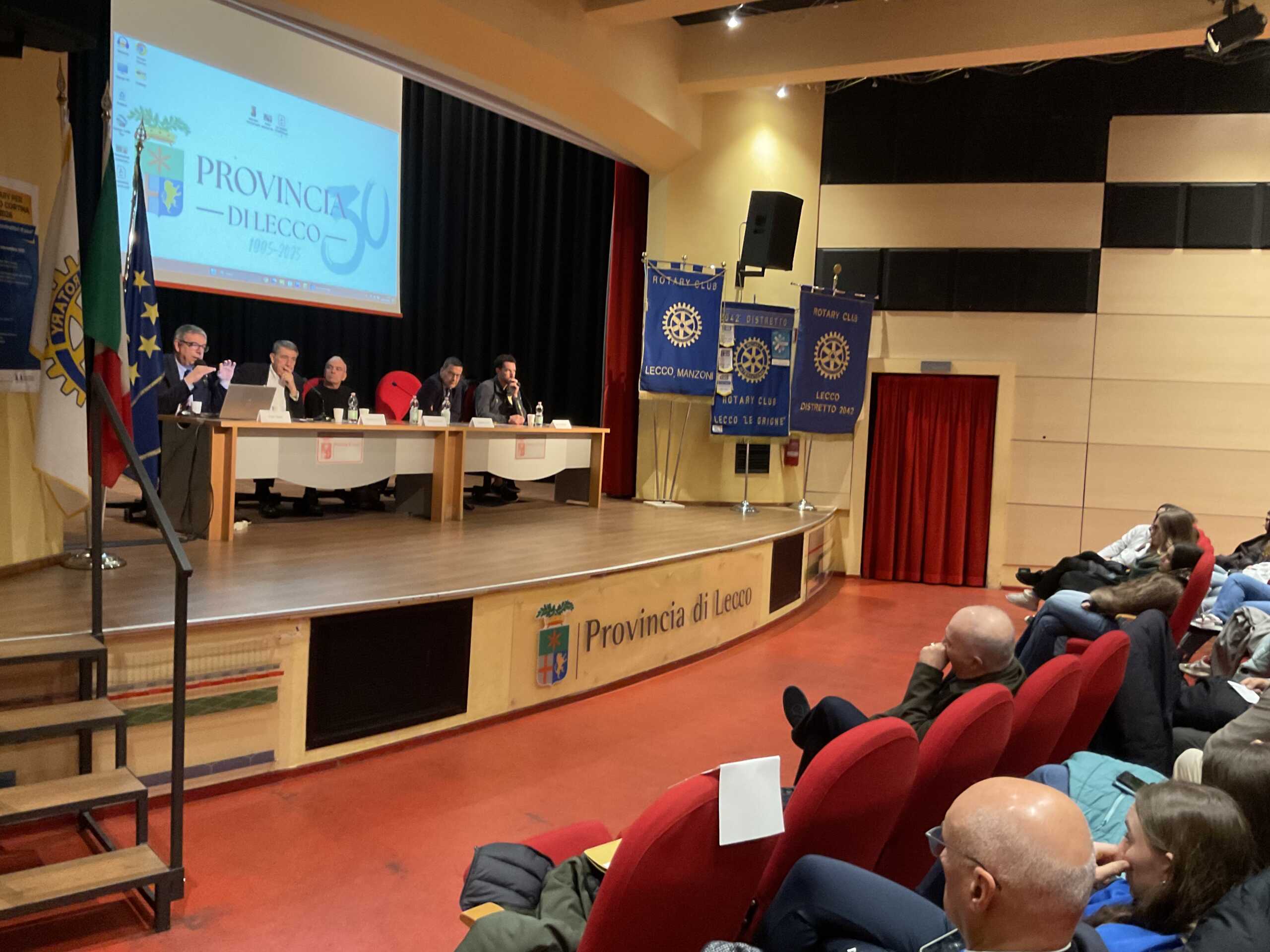 Olimpiadi Milano Cortina 2026 staffetta pace studenti lecco (3)