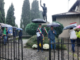 Abbadia celebra il 4 novembre tra pioggia, memoria e impegno per la pace