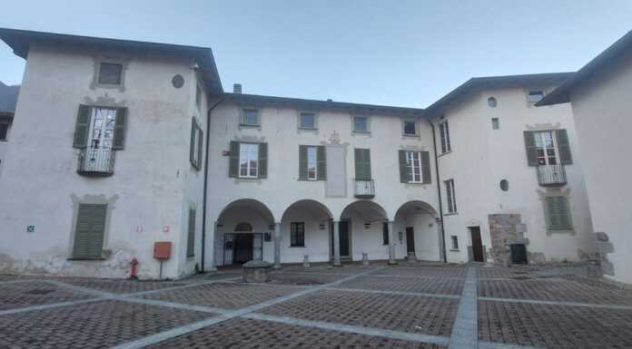 Valmadrera. Conclusi i lavori di riqualificazione dei serramenti della biblioteca