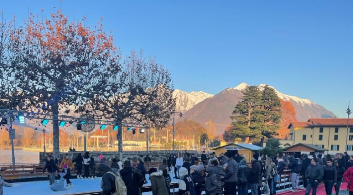 Natale a Colico: mercatini, concerti e magia sul lungolago