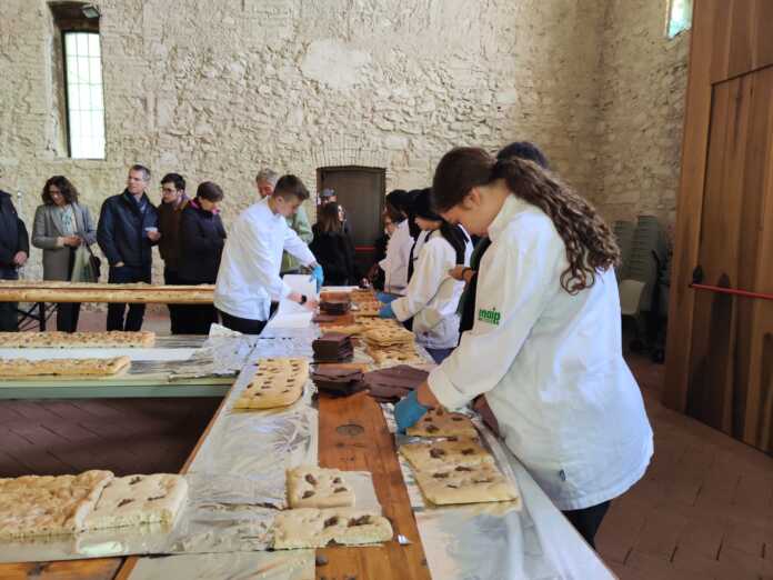 focaccia luganega_monastero della bernaga (7)