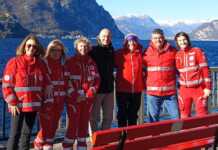 In via Adda una nuova panchina rossa grazie alla Cri e al Comune