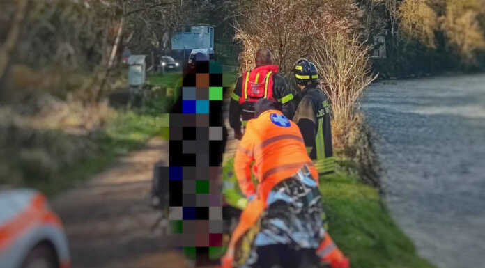 Cade accidentalmente nel fiume Adda, salvata una donna di 69 anni