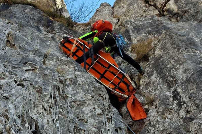 soccorso alpino gamma 2