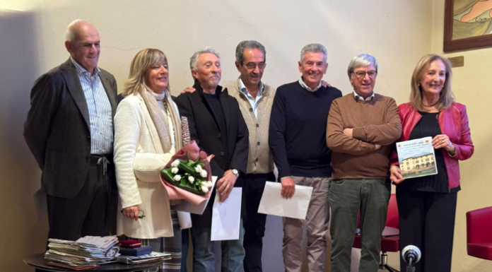 “I Magnifici Sette” di Valmadrera emozionano il pubblico al terzo incontro UNI3 2025/2026