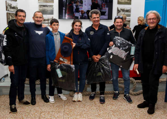 Il team di Tommaso Chieffi al centro, secondo
