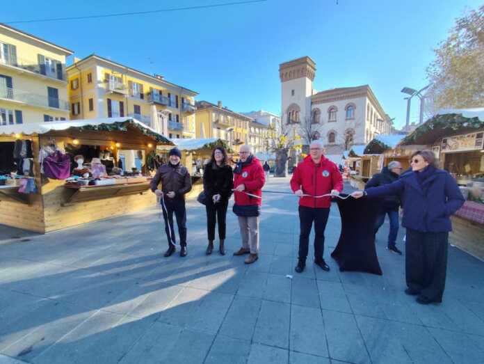 villaggio di natale-inaugurazione-2025-1