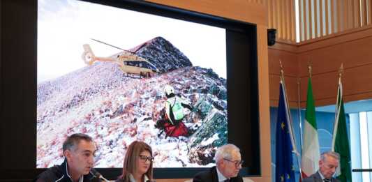 Trovato senza battito a 2.000 metri durante una skyrace, riportato alla vita un 18enne