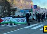 Il corteo per la Palestina attraversa Lecco: “Le guerre non sono lontane, ci coinvolgono qui e ora” Corteo Palestina Lecco