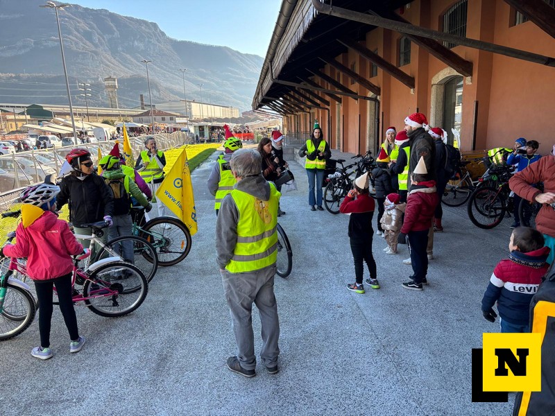 Piedibus Lecco festa Natale