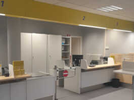 Nuovamente operativo l’ufficio postale di Calco dopo gli interventi Polis