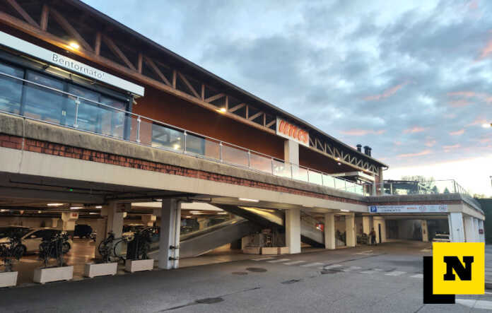 Calco_supermercato_Unes